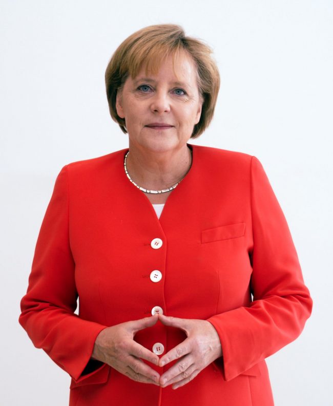 angela_merkel_juli_2010_-_3zu4